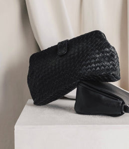 WOOLF Leather